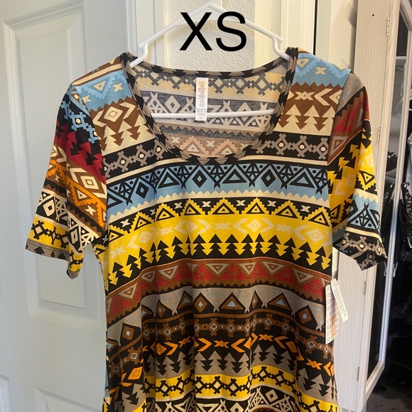 Lularoe Irma - Picture 1 of 1